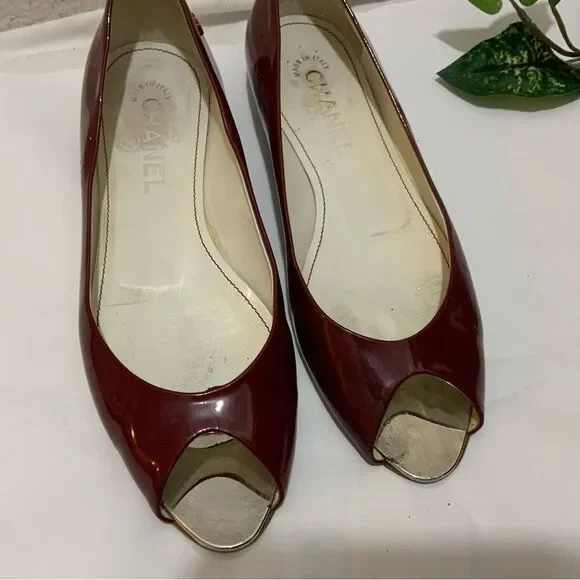 Chanel Vintage Flats 2007 Collection by Karl Lagerfeld Burgundy Patent Leather